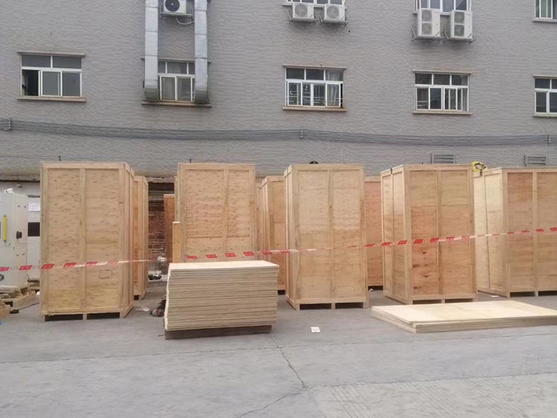 出口越(yue)南真空免(mian)檢木箱