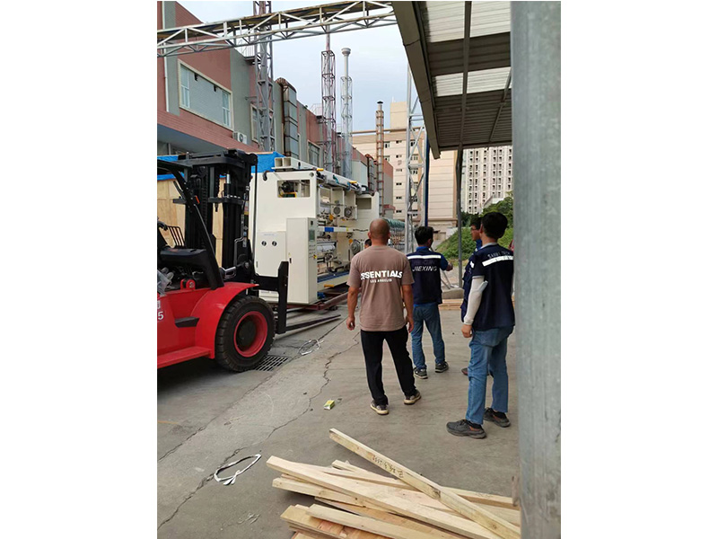 東(dong)莞道滘(jiao)吊裝搬(ban)遷打包(bao)